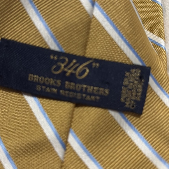 Brooks brothers tie - Picture 3 of 3